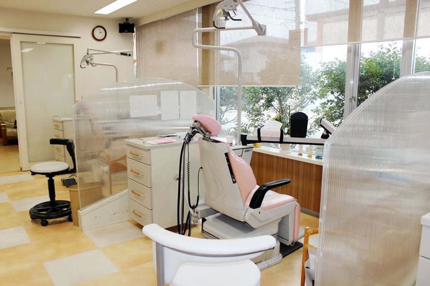 西湘歯科医院　診察室